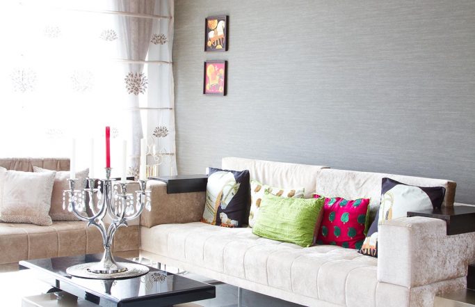 GrantRoad Residence I The Plush Residence